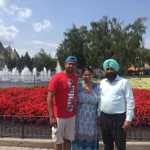 Meet your Posher, Navjot